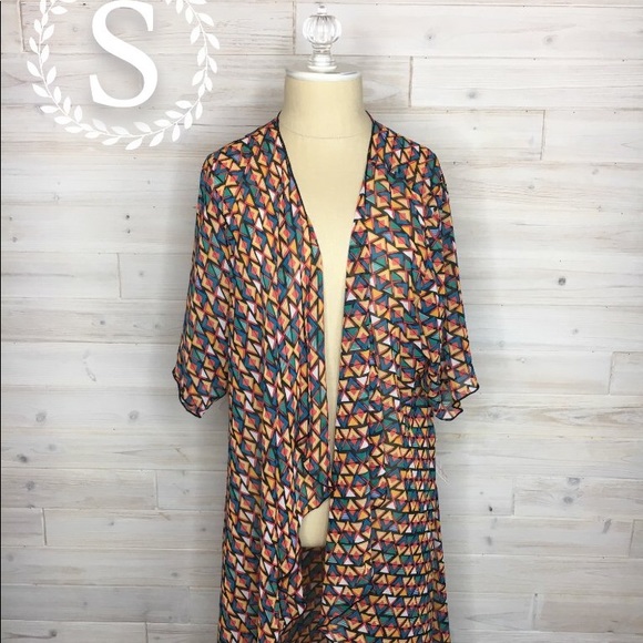LuLaRoe Tops - LuLaRoe Patterned Shirley Kimono